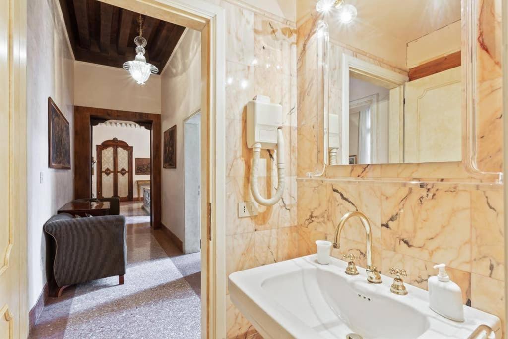 Doge Palace Luxury Apartment - Cannaregio Benátky Exteriér fotografie